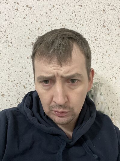  ,   Alex, 37 ,   ,   