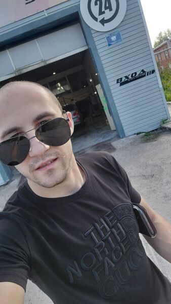  ,   Dimas Grom, 28 ,   ,   , c , 
