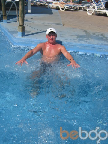  ,   Artem, 41 ,   ,   , c 