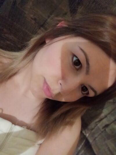  ,   Anna, 25 ,   ,   