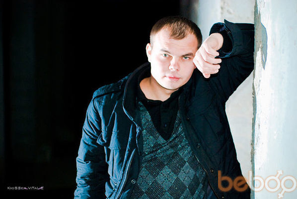 ,   Maxim, 39 ,   ,   , c 