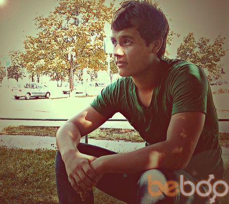  ,   Maksim, 40 ,   