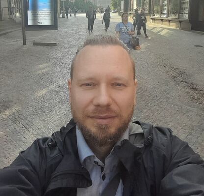  ,   Antton, 44 ,   ,   