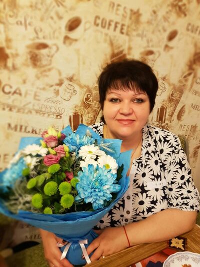  ,   Elena, 60 ,   c 