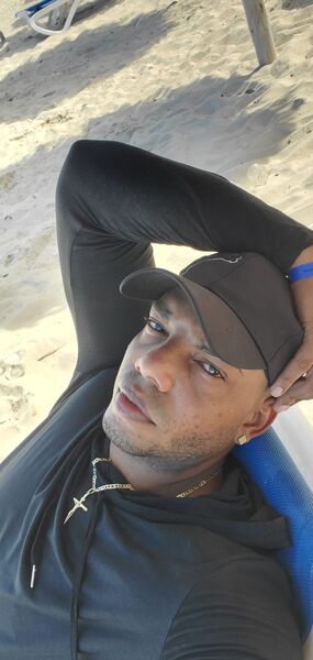  ,   Yosniel, 36 ,   ,   