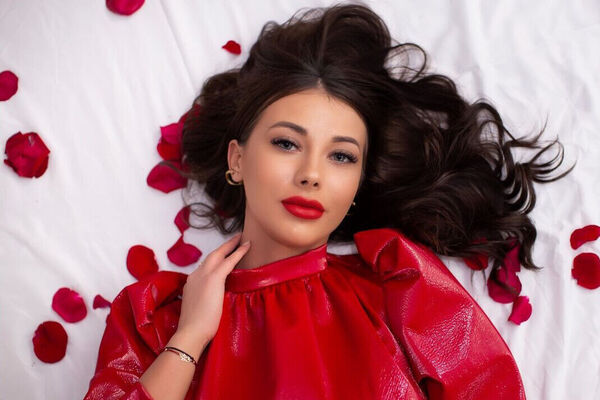  ,   Inna, 26 ,   ,   , c 