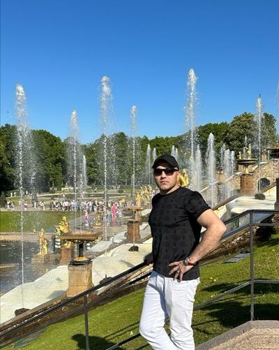  -,   Roman, 40 ,   ,   