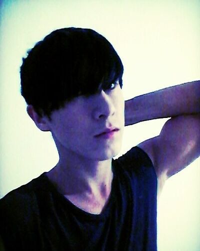  ,   Chuvak Boy, 31 ,     , c 