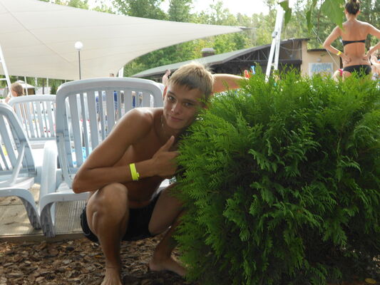  ,   Paska, 34 ,   