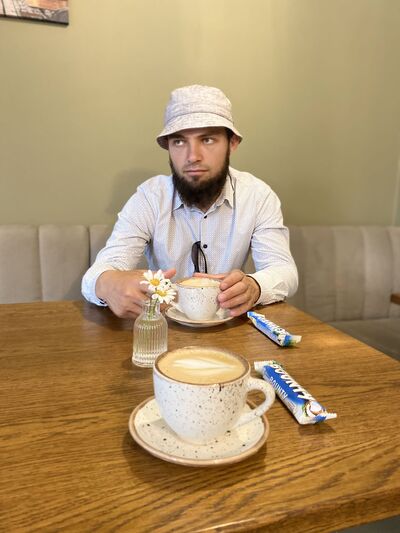  -,   Ruslan, 30 ,   ,   , c , 
