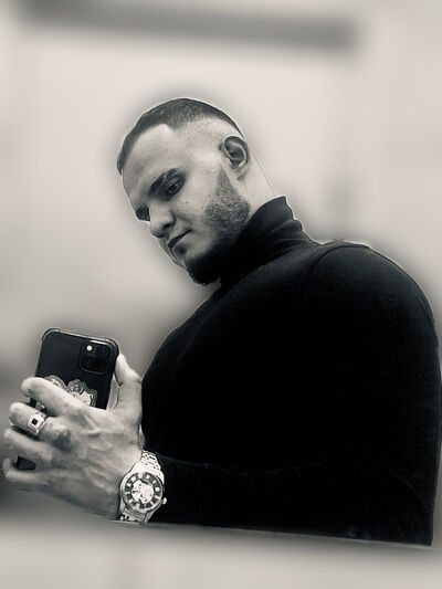  --,   , 24 ,   