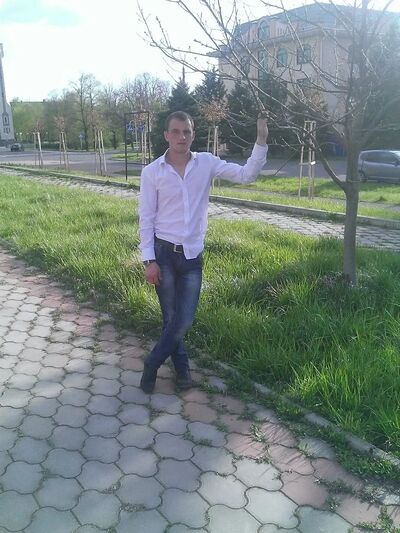  ,   Raf, 32 ,   ,   , c , 