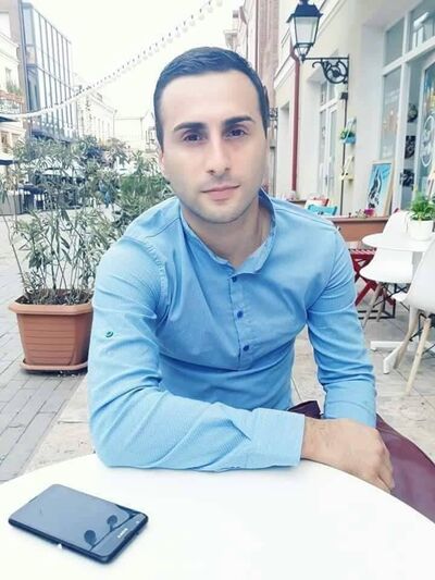  Kadikoy,   Dance, 33 ,   ,   , c 