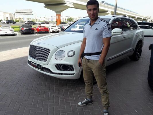  -,   Ali, 41 ,   