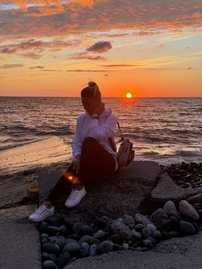  ,   Elena, 39 ,   ,   , 