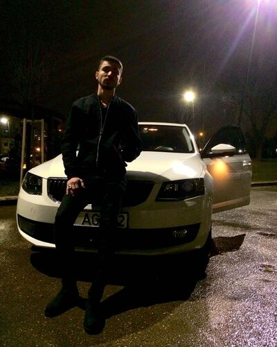  ,   Asil, 26 ,   ,   