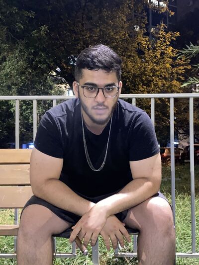  ,   Samid, 24 ,   ,   
