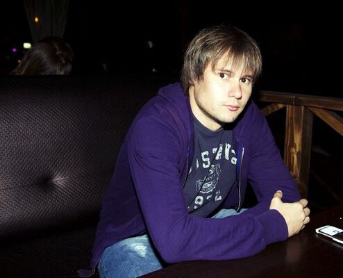 ,   Misha, 35 ,  
