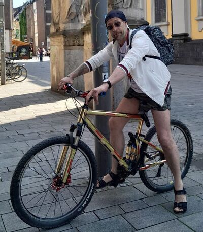  ,   Gerri, 49 ,   ,   , c , 