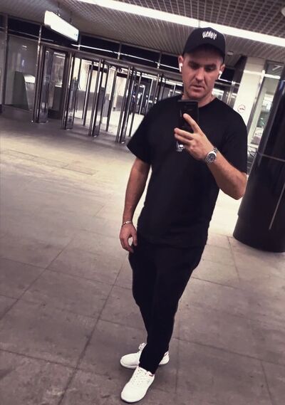  ,   Vitalik, 35 ,   ,   , c , 