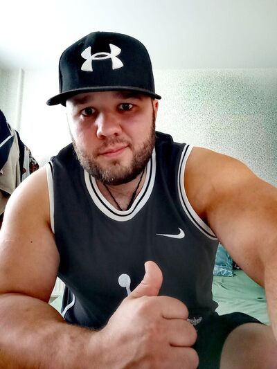  ,   Pavel, 33 ,   ,   , c , 