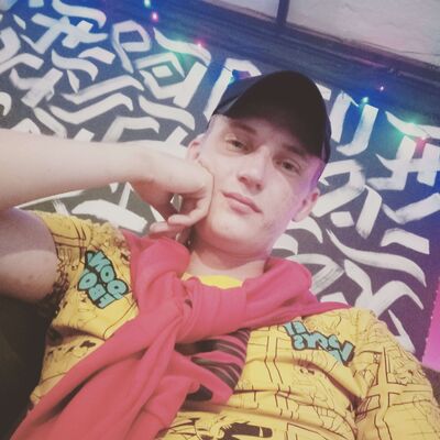  ,   Grigory, 25 ,   ,   