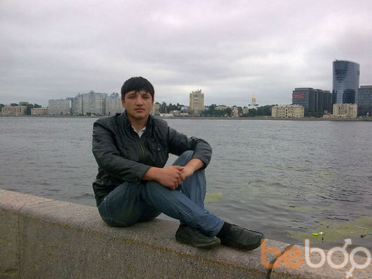  1764690  Oybek, 36 ,    