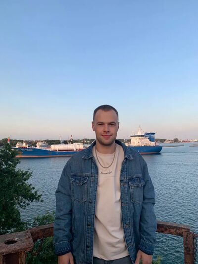  ,   Vadim, 23 ,   ,   