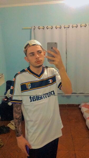  -,   Adrian, 24 ,   ,   