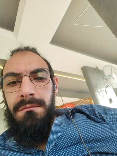  ,   Mohand, 37 ,   c 