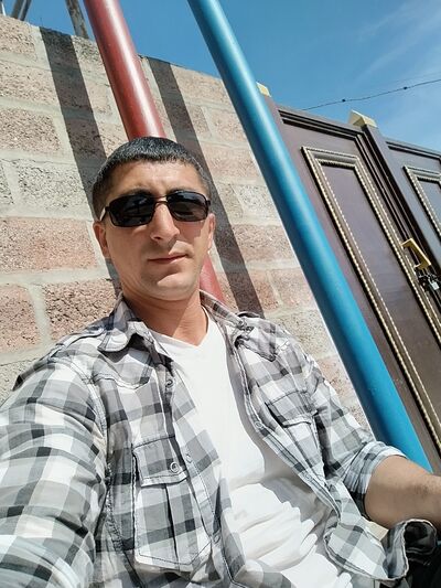  Warszawa,   Nurlan, 34 ,  