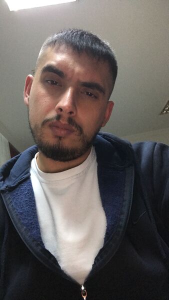  ,   Faruk, 28 ,   ,   