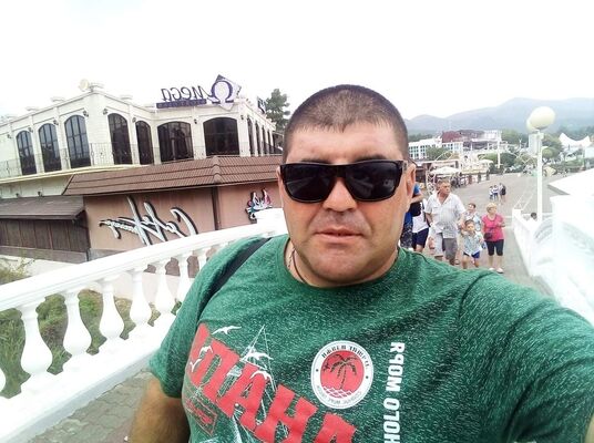  ,   Monstr, 42 ,   ,   , c 