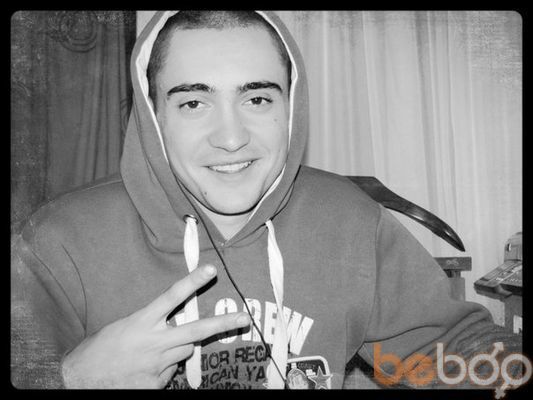  ,   Artemka, 33 ,   