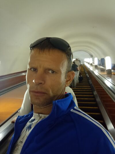 ,   Vladimir, 39 ,   ,   