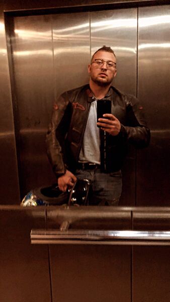  ,   Illya, 28 ,   ,   