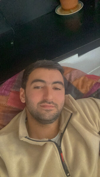  ,   Eldar, 33 ,   ,   