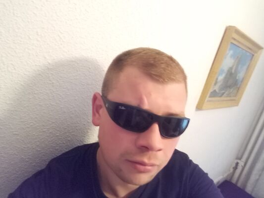  Alacant,   Yuri, 38 ,   ,   , c 