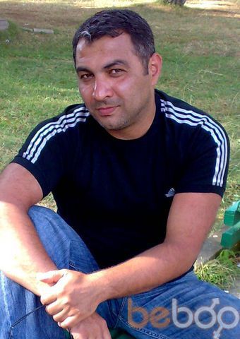  ,   Levan, 52 ,   