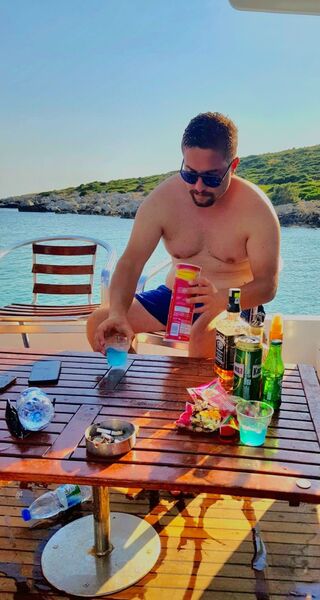  Cesme,   Yashar kozan, 36 ,   ,   , c , 
