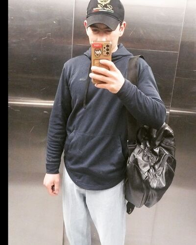  ,   Ravshanbek, 25 ,   ,   