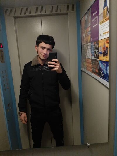 ,   Bobojon, 23 ,   ,   