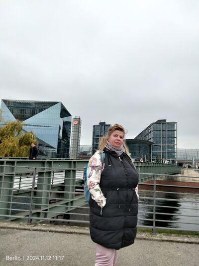  ,   Iryna, 39 ,   c 