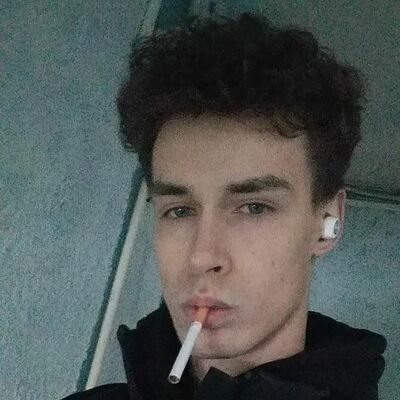  ,   Denis, 21 ,   ,   
