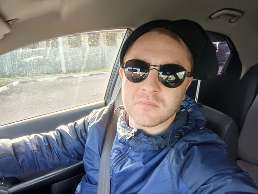  ,   Pavel, 35 ,   ,   
