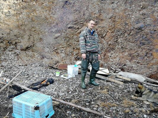  -,   Anton, 39 ,   ,   