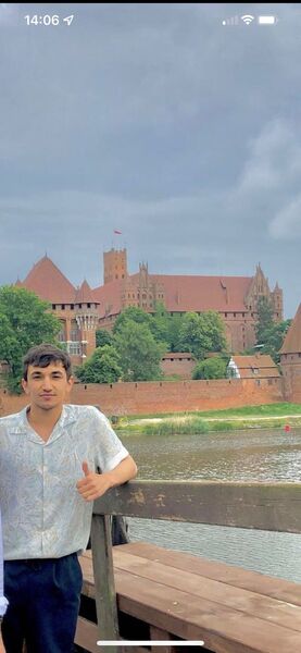  ,   Elmar, 28 ,   ,   
