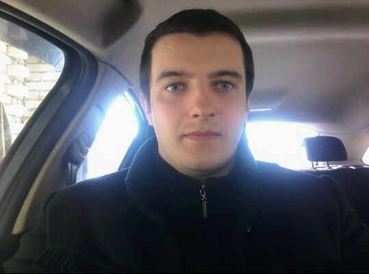   ,   Artem, 32 ,   c 