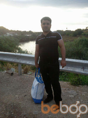  1432550  Faik, 43 ,    