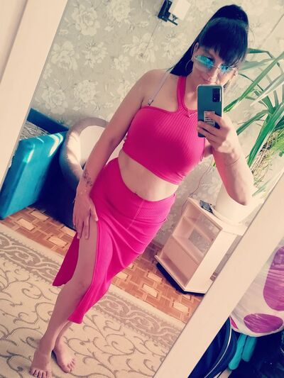  ,   Lana, 40 ,   ,   , c , 